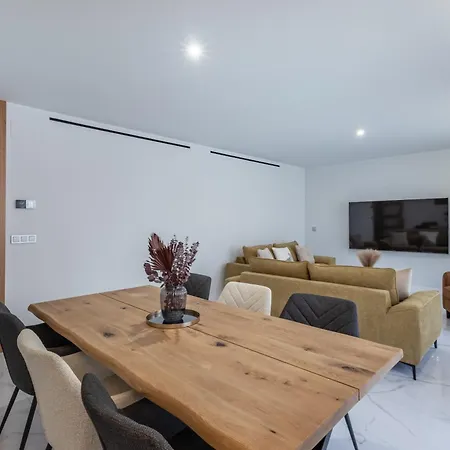 Apartamento Dreaming Puerta Real Granada